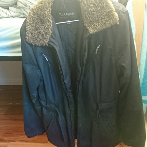 Jacket - Picture 2 of 3